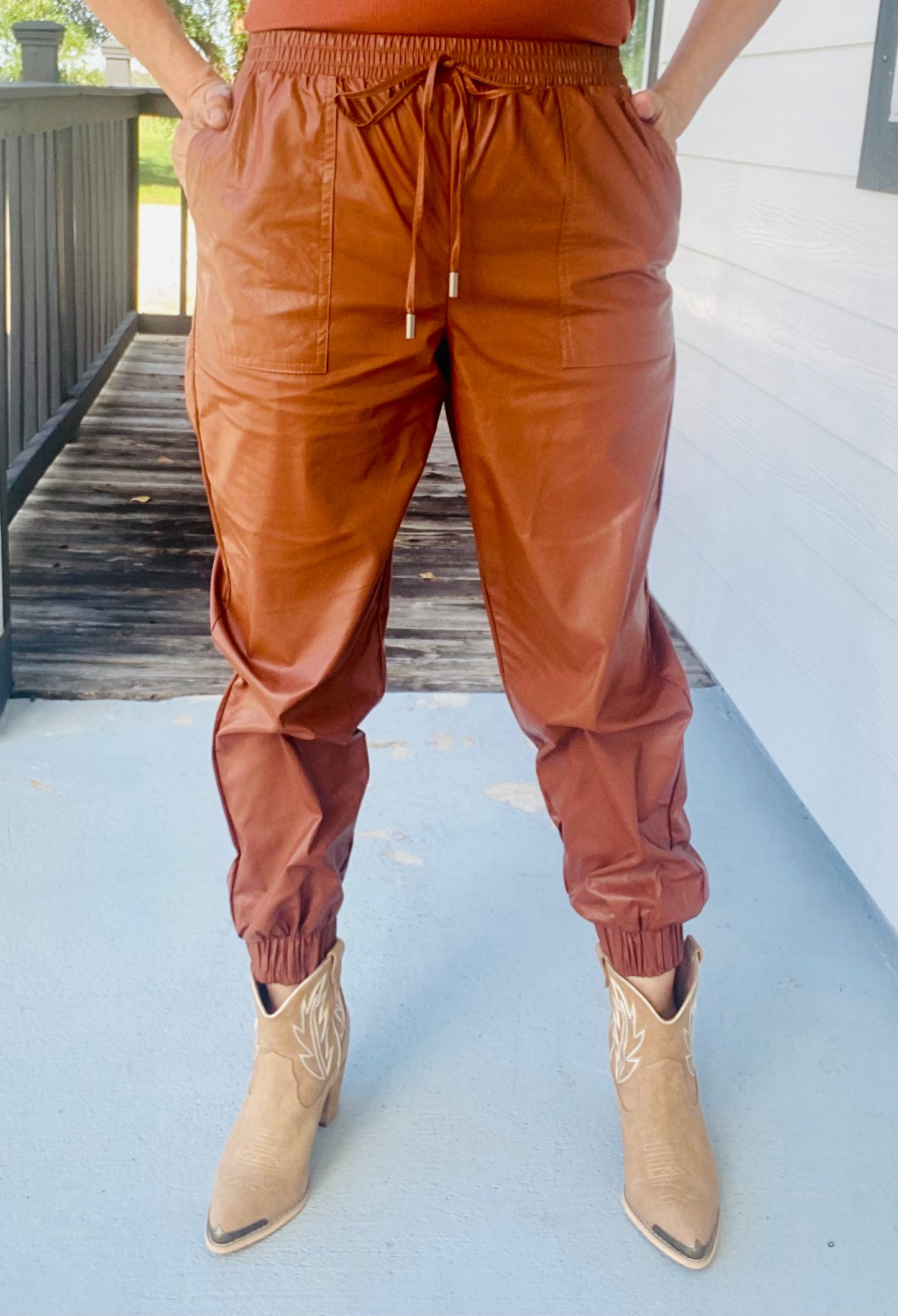 Faux Leather Jogger (camel)