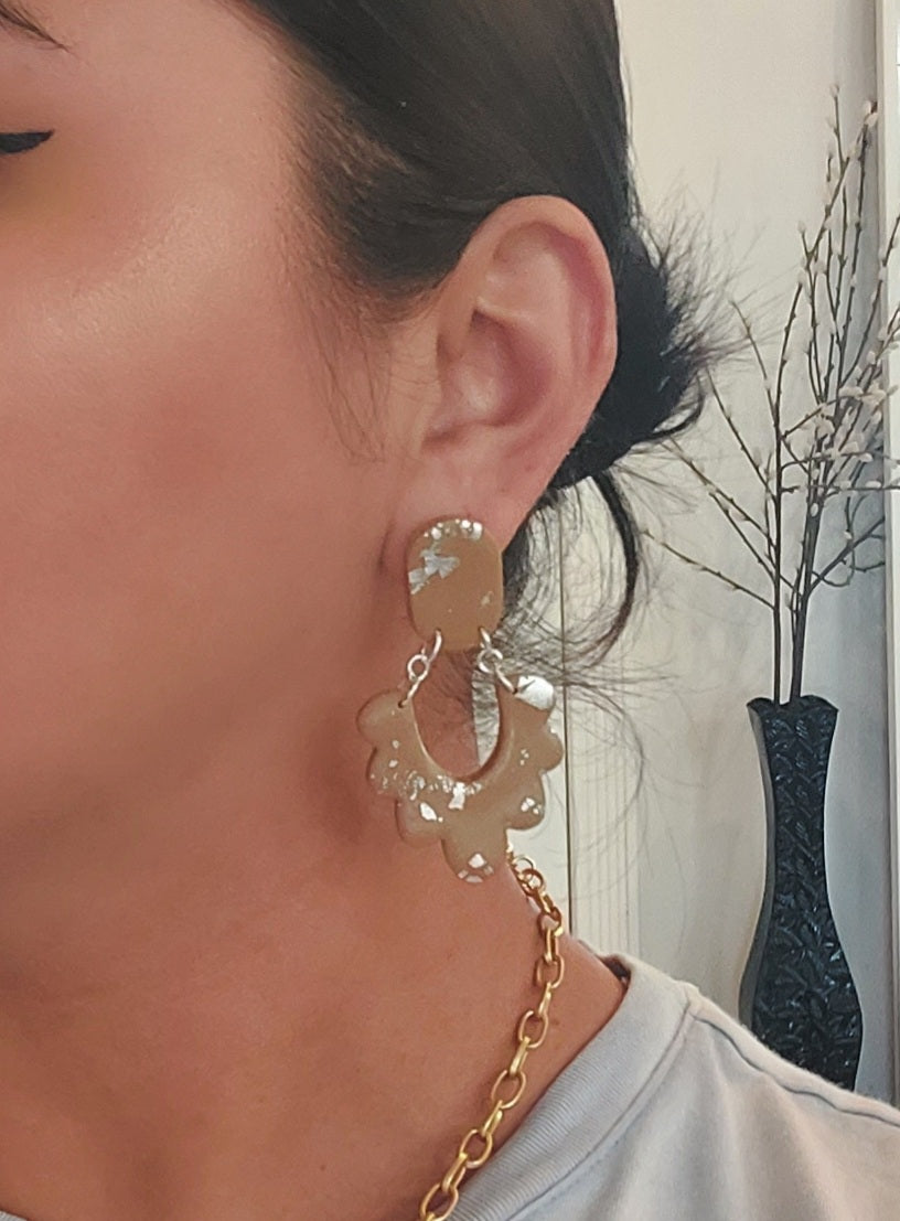 Silver Flake Earrings (SR)